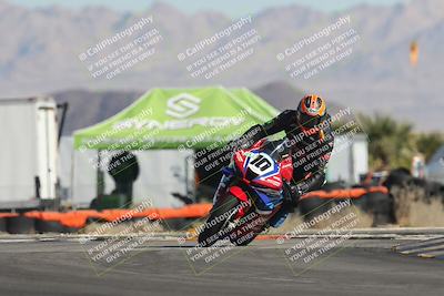 media/Oct-30-2025-Racers Edge (Thu) [[dabbdaf680]]/2-A Group/Session 2 (Turn 16)/